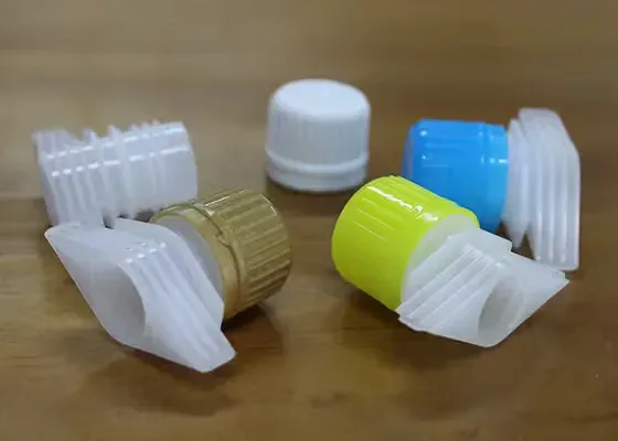 anti-leak spout cap design principle